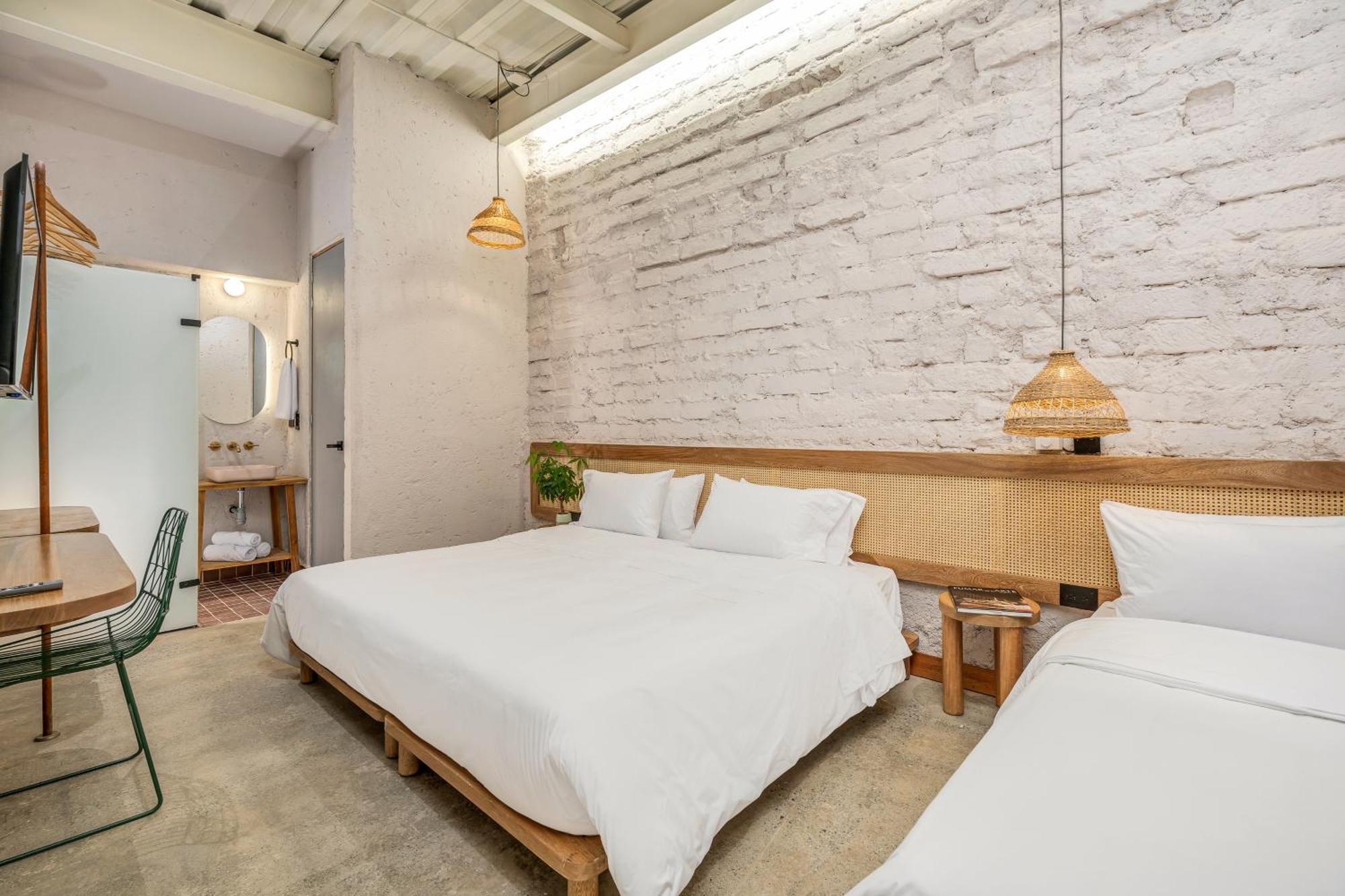 Botanica Casa Manila By Housy Host 4* Medellin